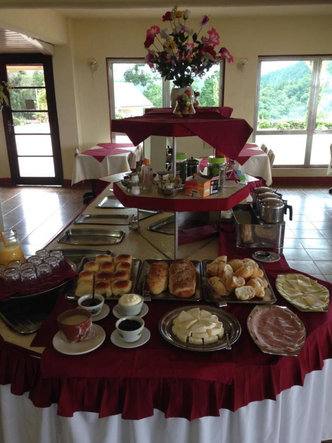 Green Mountains Hotel มงชิแวร์จิ ภายนอก รูปภาพ