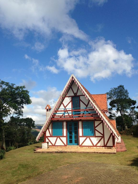 Green Mountains Hotel มงชิแวร์จิ ภายนอก รูปภาพ