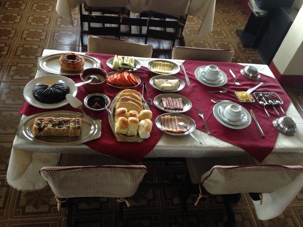Green Mountains Hotel มงชิแวร์จิ ภายนอก รูปภาพ