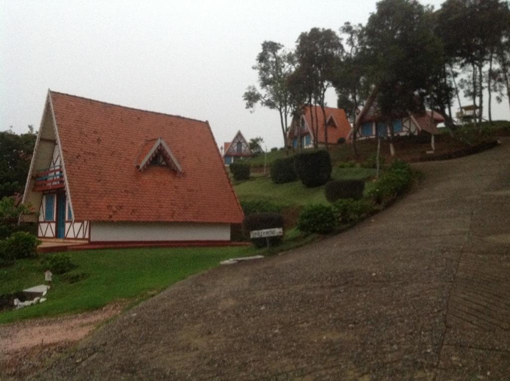 Green Mountains Hotel มงชิแวร์จิ ภายนอก รูปภาพ